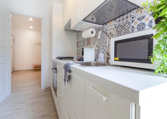 Color Vibes Centro - Ampio Wifi Ac דירה